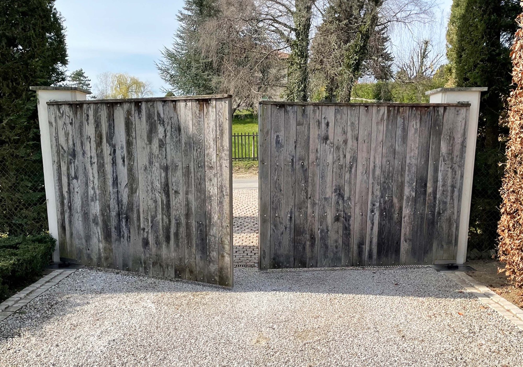 FAAC szárnyaskapu automatizálás 4