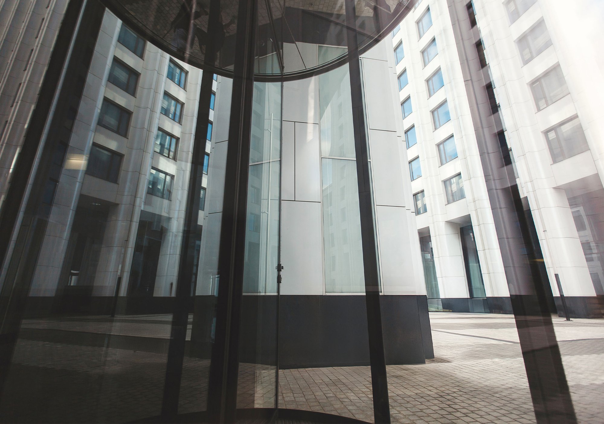 Épület-hozzáférés